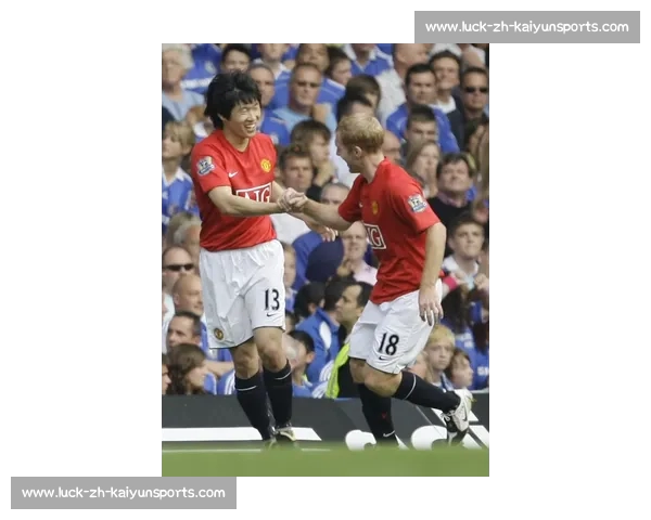 阿森纳双星闪耀！两新星入围 PFA 年度最佳年轻球员候选