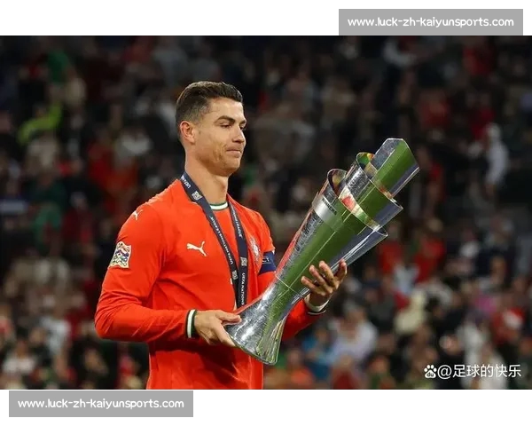 孙杨解说争议：C 罗若在迈阿密必进此球？专业视角引发足坛热议