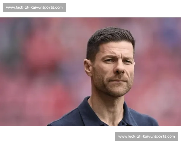 阿隆索执教风格揭秘：铁血治军似弗里克，迥异安切洛蒂儒雅风范