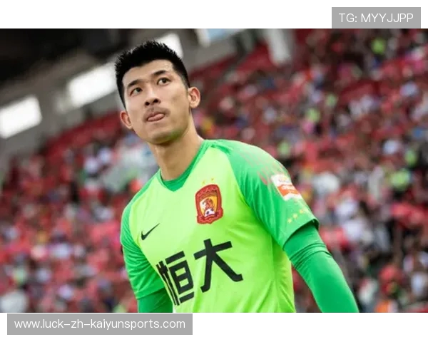 火箭五年 1.22 亿锁定未来核心！小贾全额保障合同成重建基石